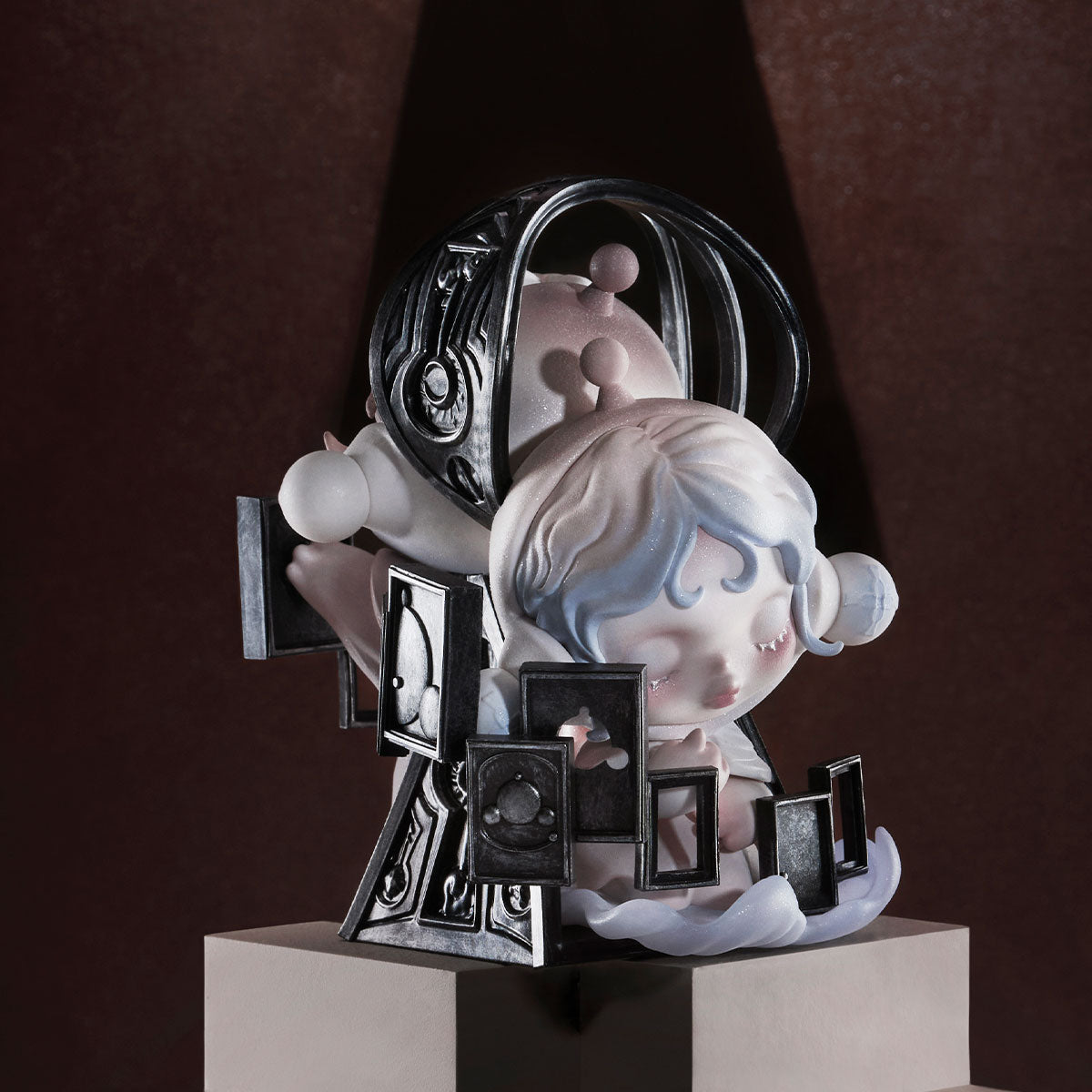 POP MART - SKULLPANDA THE PARADOX SERIES