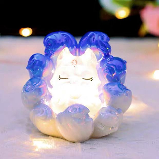 TU SHAN NINE TAILED FOX LIGHT UP FOX