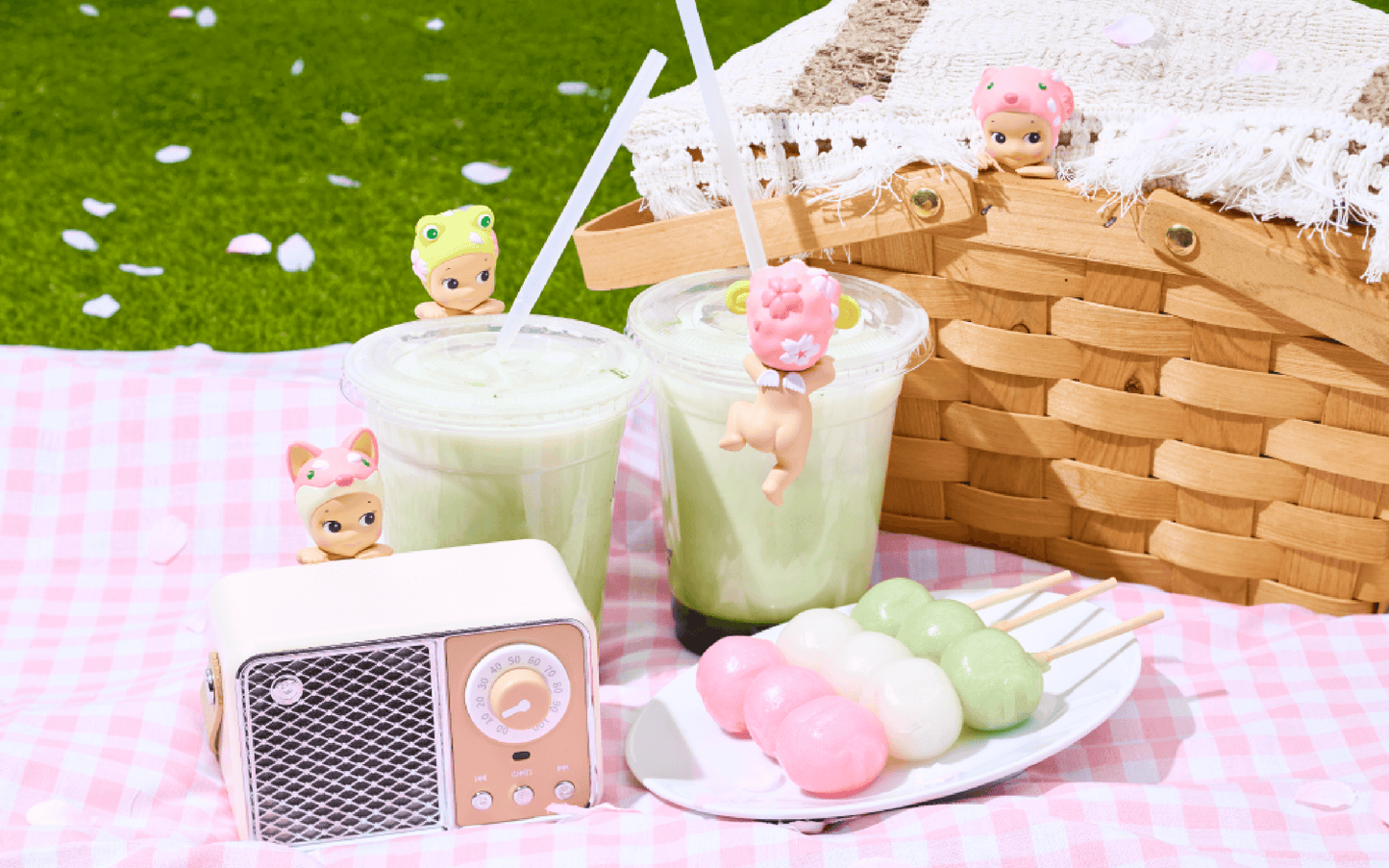 DREAMS - SONNY ANGEL CHERRY BLOSSOM HIPPERS SERIES BLIND BOX